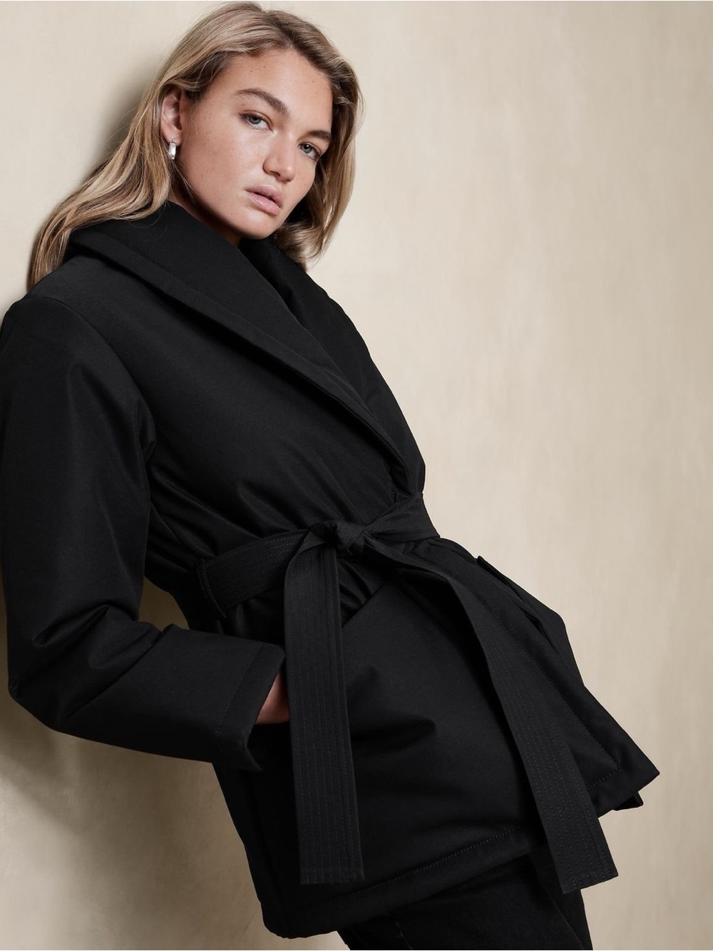 Wrap Coat Banana
Republic Black Coat Shawl-Collar Belted Jacket